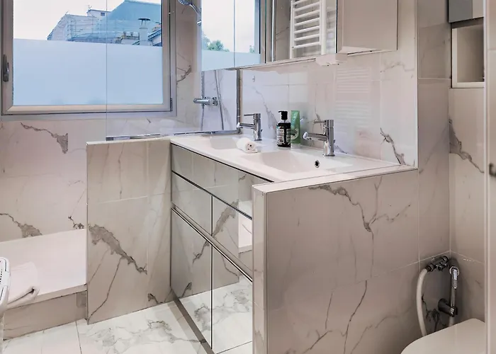 Penbed -1br - Proche Champs Elysees * パリ